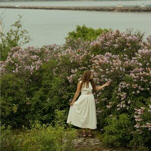 Meet your Posher, Ella